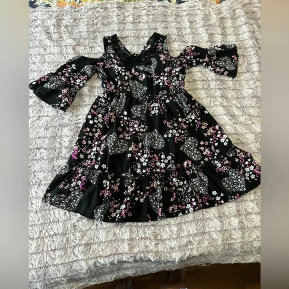 Black, pink, white girl’s skater dress medium